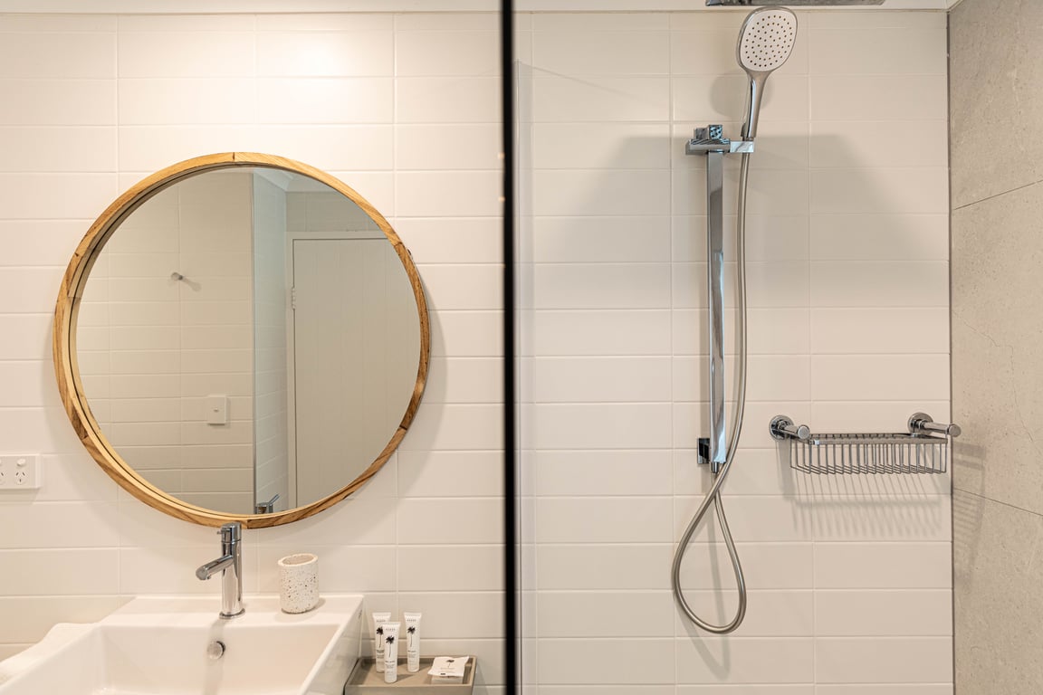 2 Bedroom SIGNATURE Ocean View Apartment