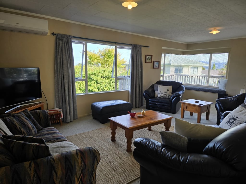 Relax@Logan - Large Family Home