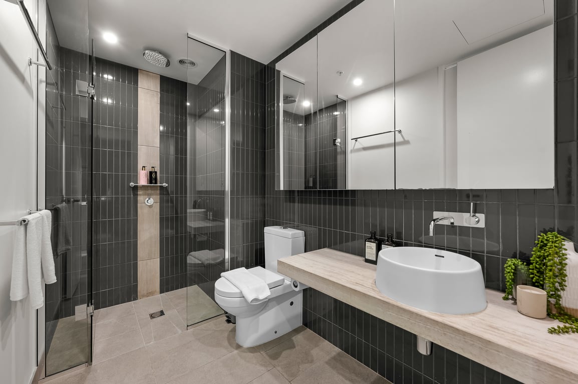 Restful CBD Park Views Retreat! 1 Bedroom | 1 Bathroom | Free Parking