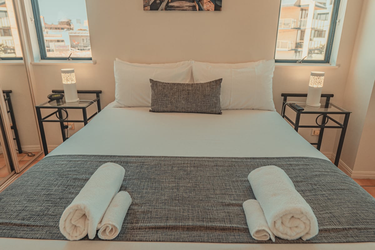 Executive 1 Bedroom Waterfront Rooftop