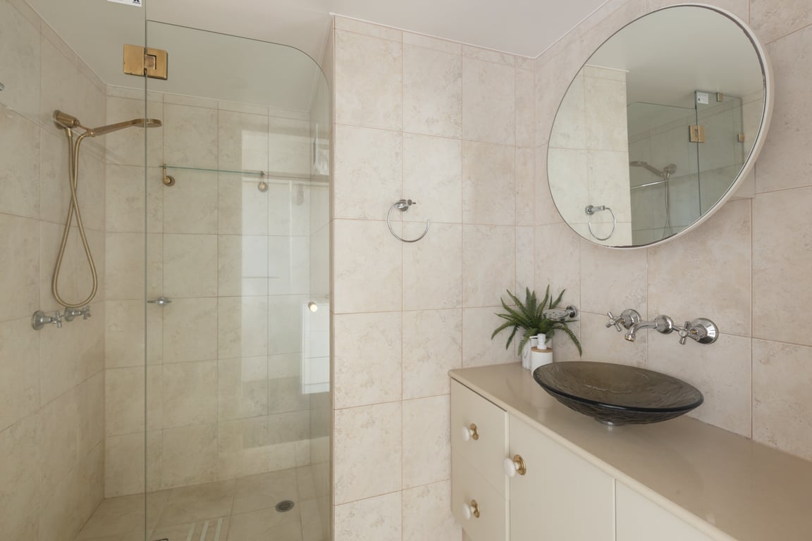 2 Bedroom Luxury Apartment