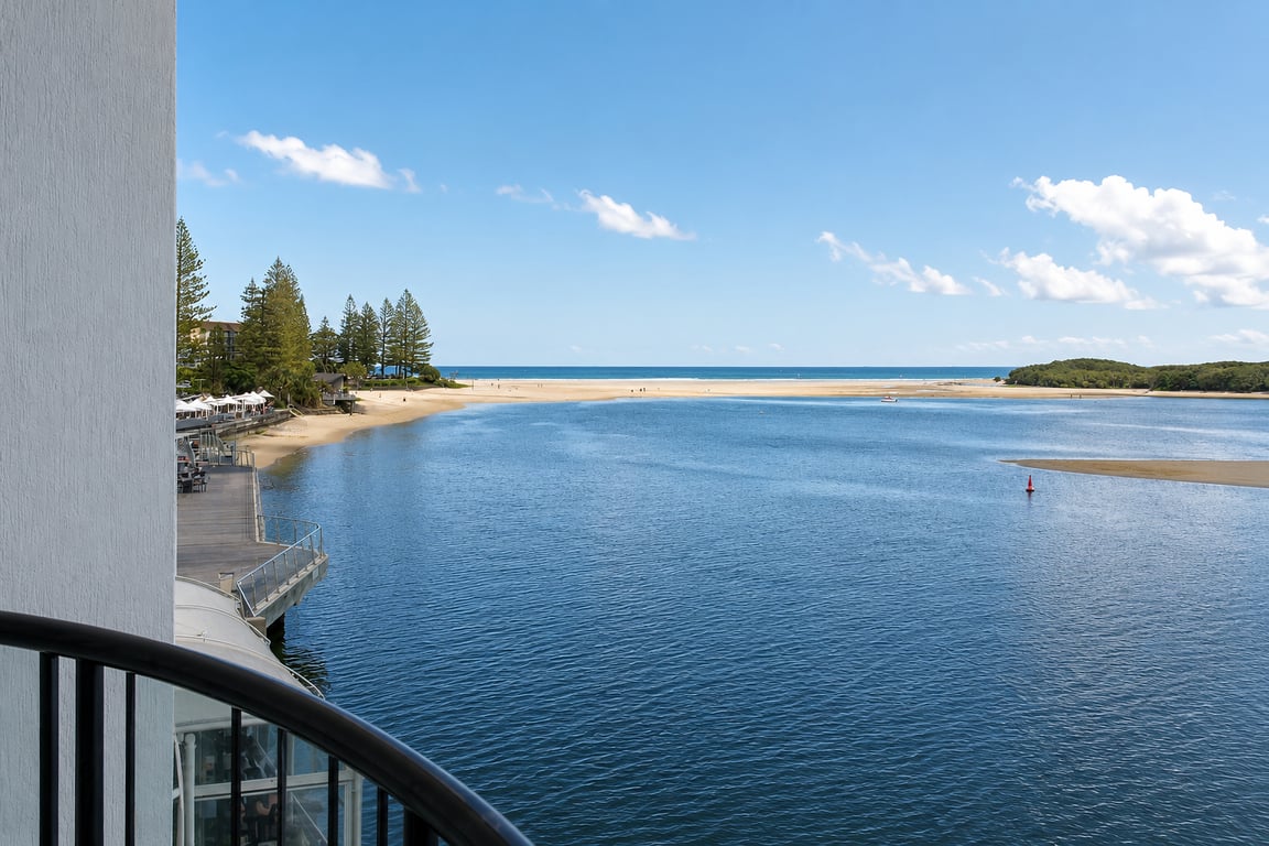 Standard 1 Bedroom Waterfront