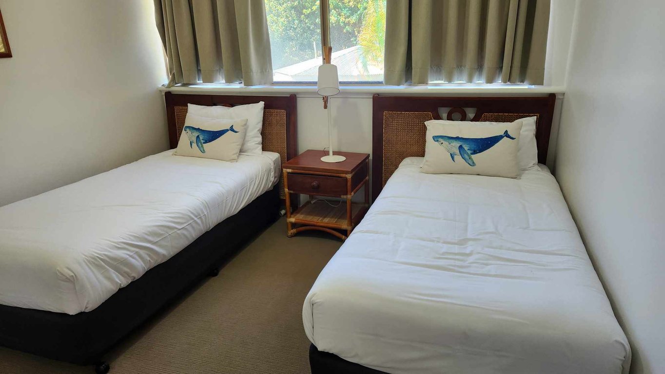 Premium Garden Ocean View Apartment