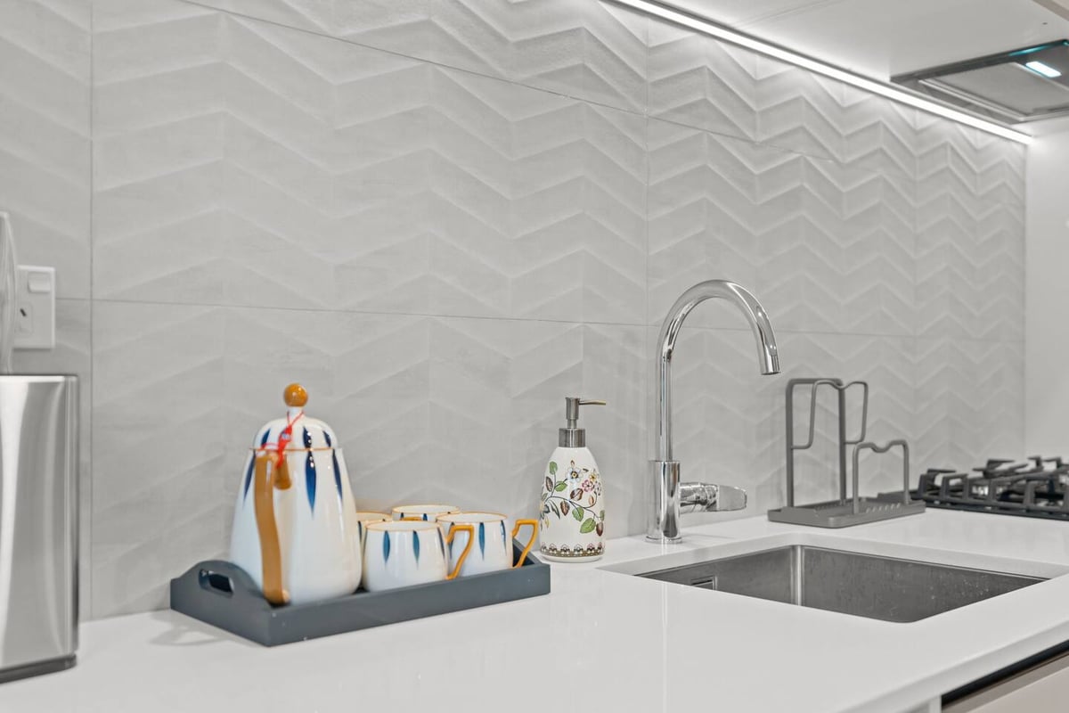 New warm family friendly /unit5/2bedroom