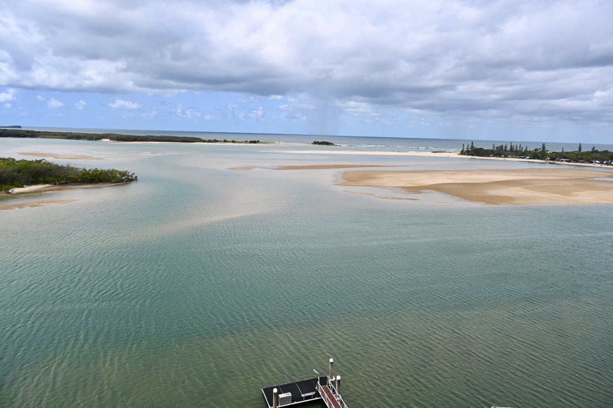 Spa & BBQ Penthouse - 3 Bedroom