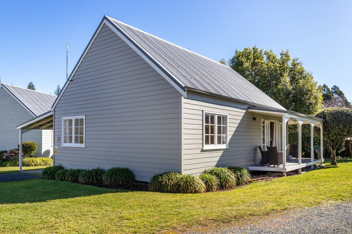 Stylish Taupo Villa Retreat