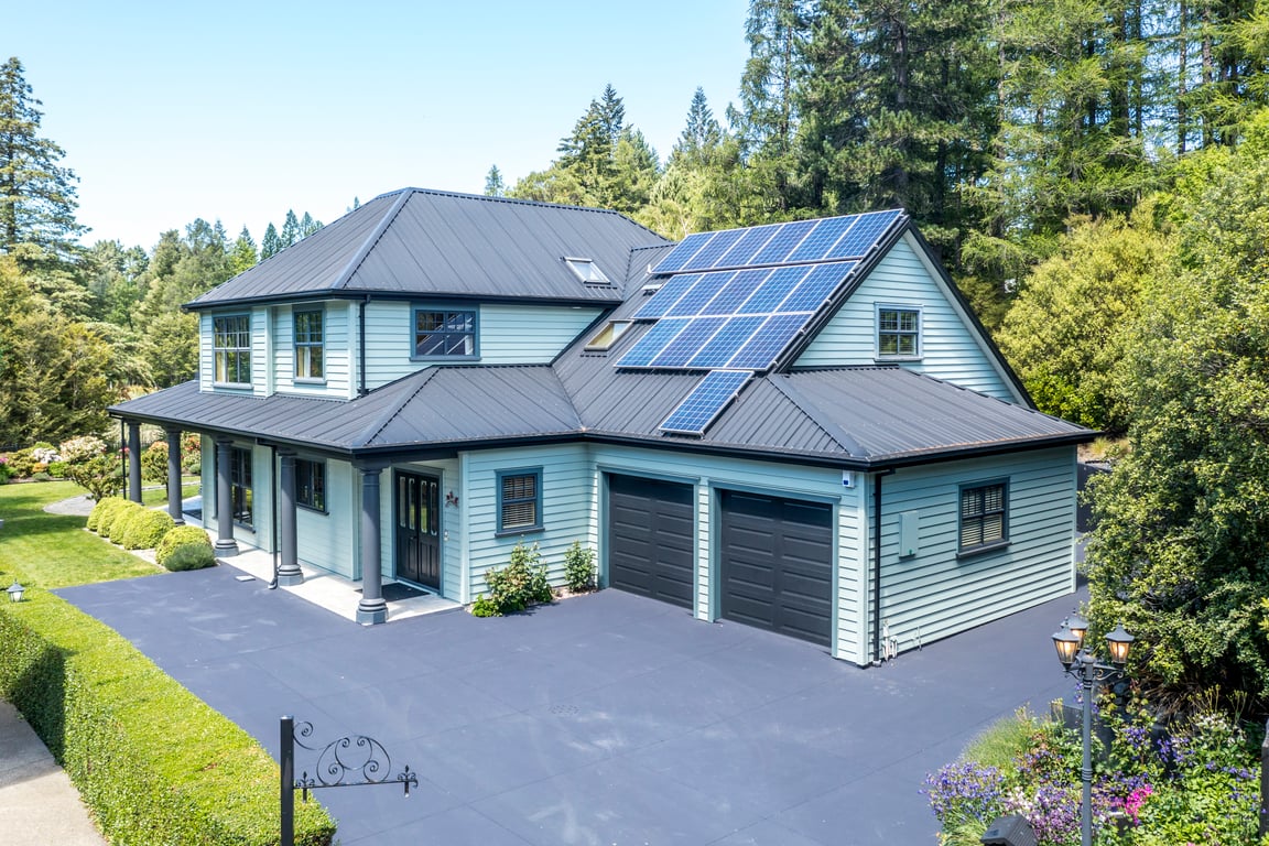 Fontainebleau Luxury Retreat