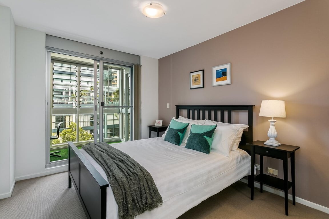 SHL28 - Surry Hills Secret | Convenient Relaxed Living