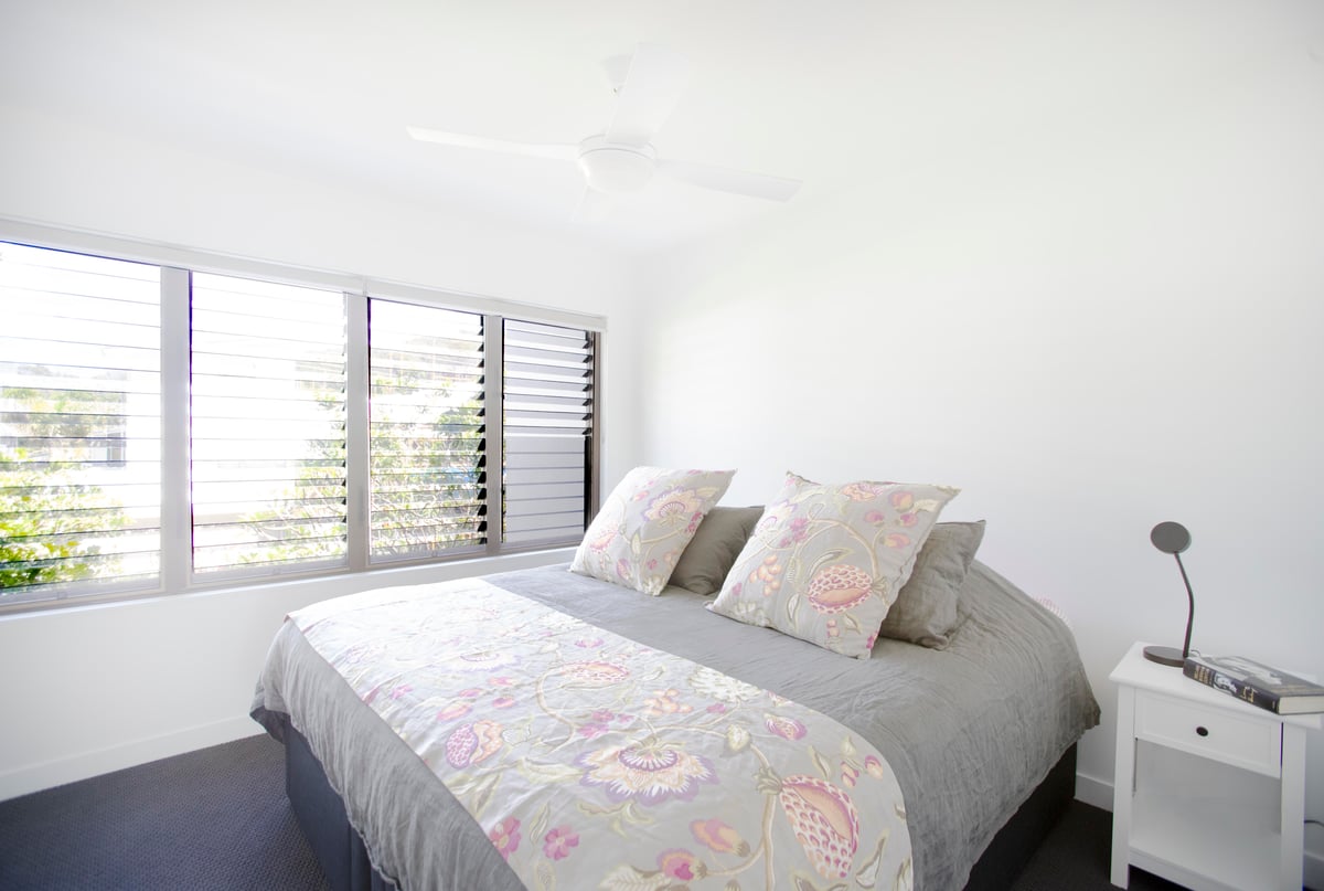 2 Bedroom Oceanview + Study 
