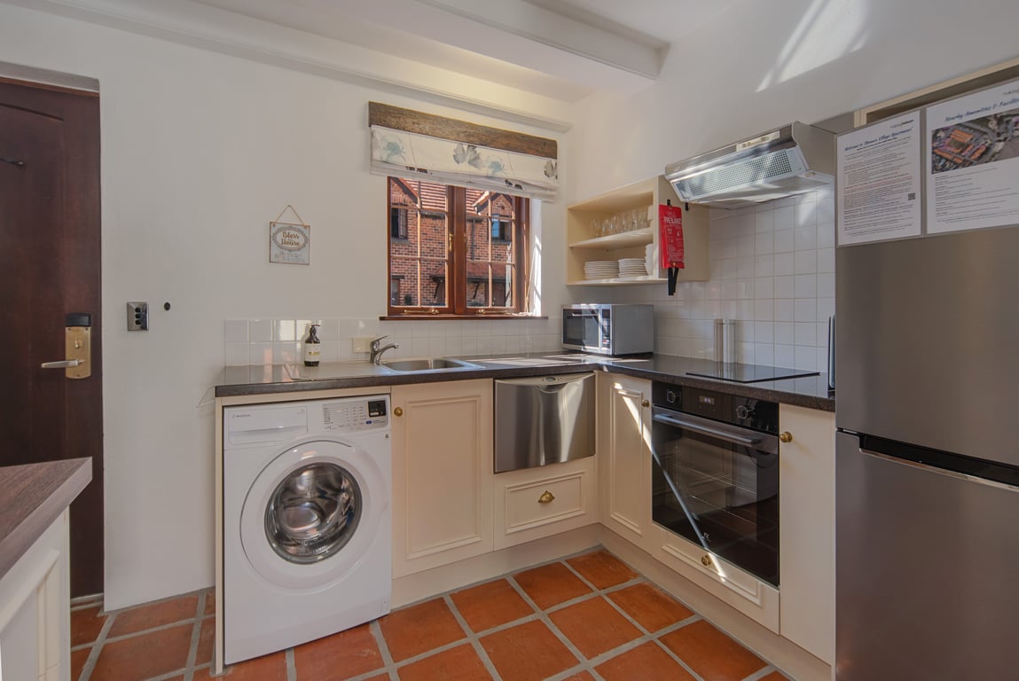 Monaco Village Apartment