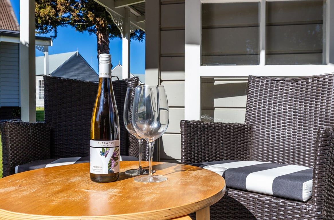 Stylish Taupo Villa Retreat