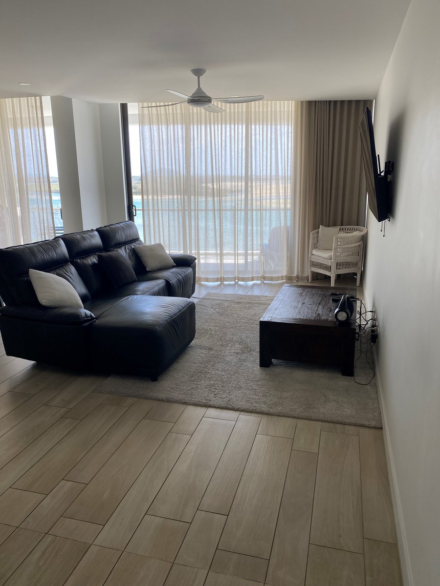 UNIT 10708 THE COSMOPOLITAN COTTON TREE  96 MEMORIAL AV