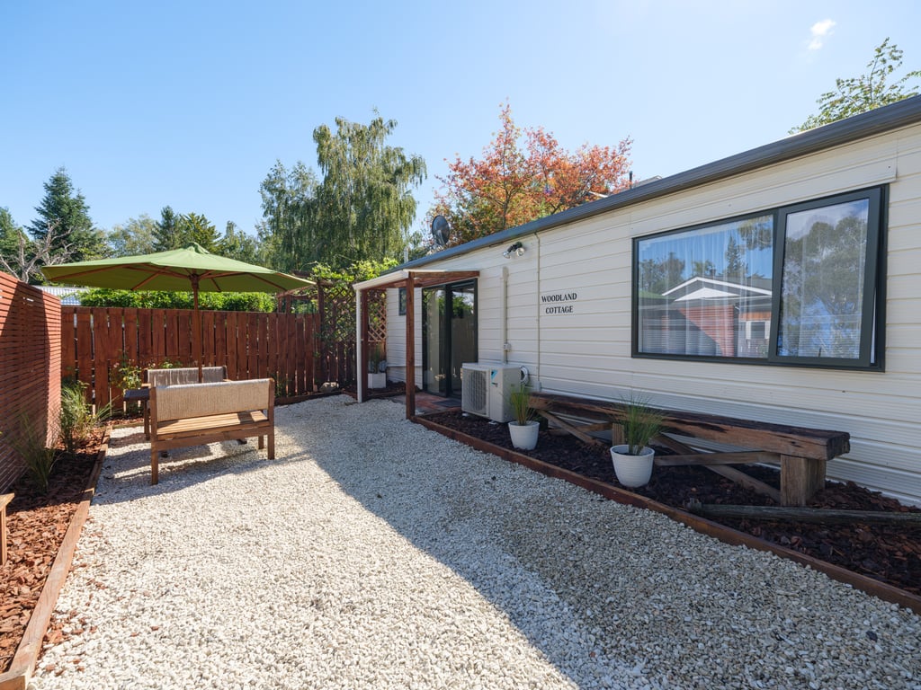 Woodland Cottage (Pet Friendly)