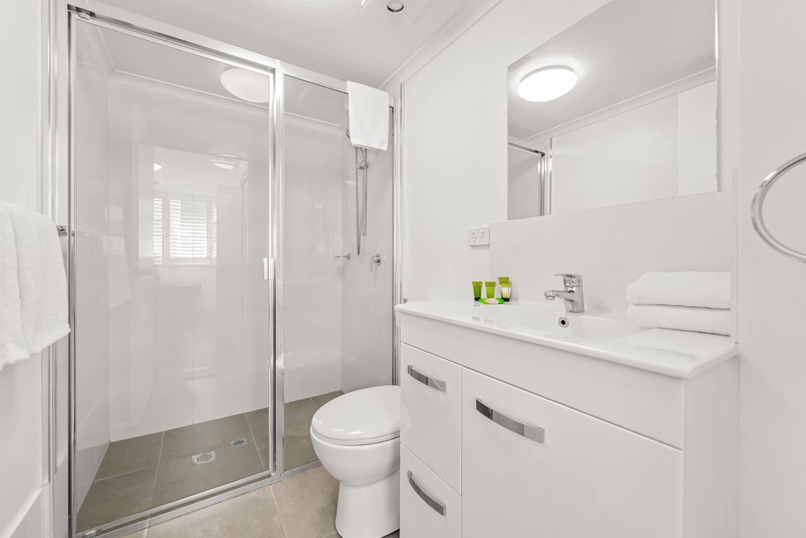 Two-Bedroom Two-Bathroom Deluxe Apartment 