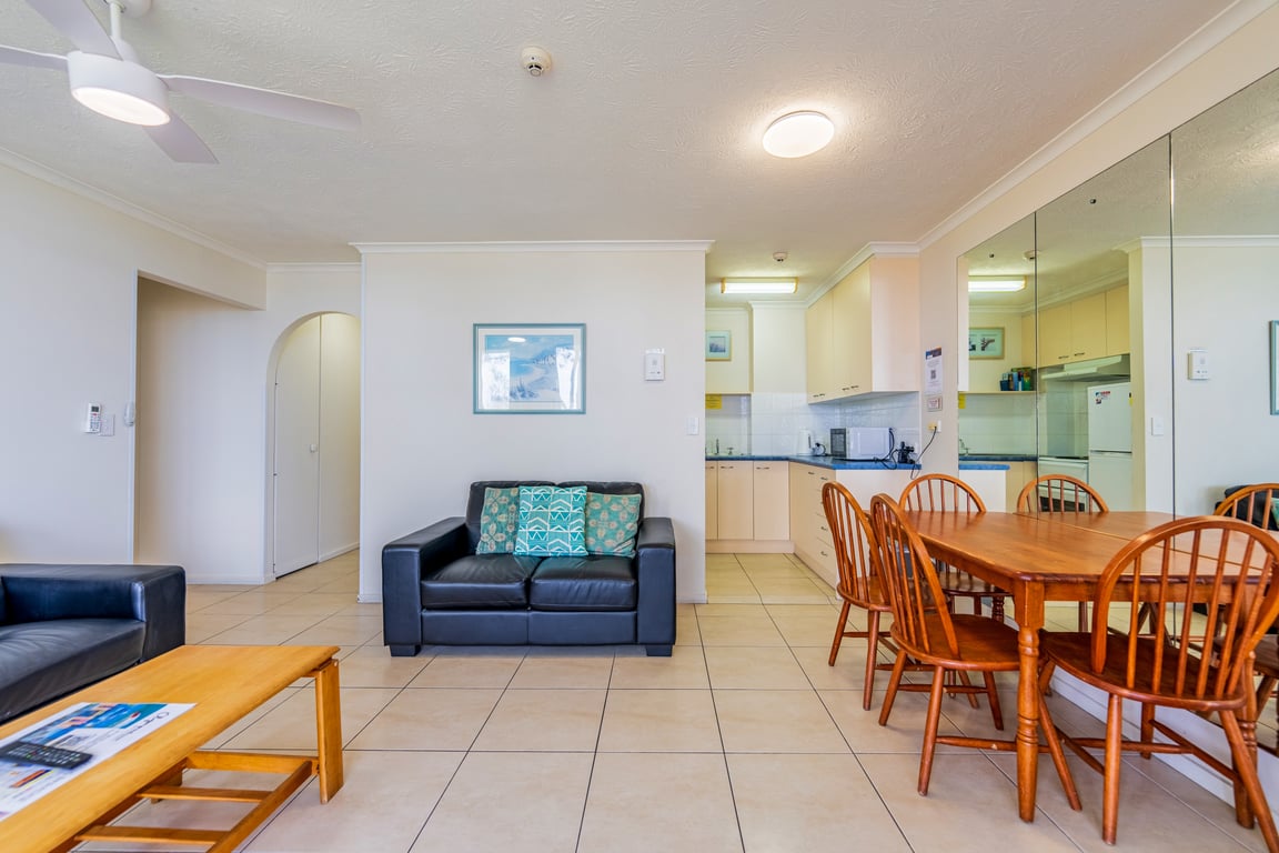 1 Bedroom Ground Apartment