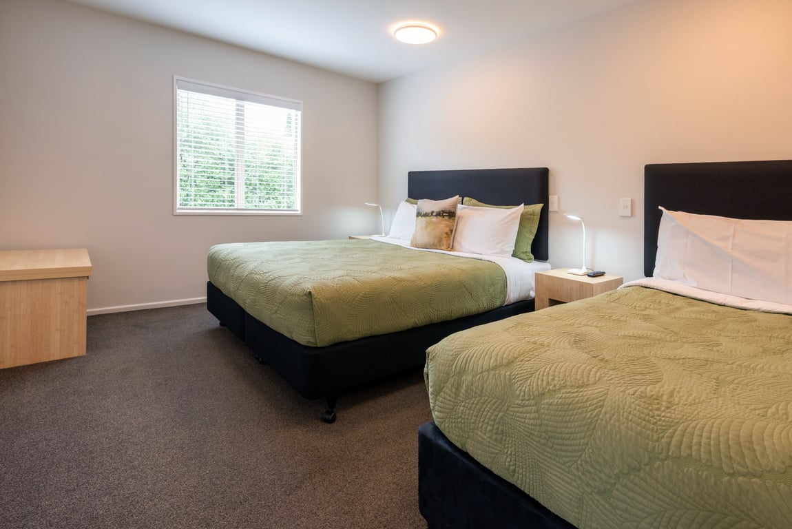 Upper Level 2 Bedroom King