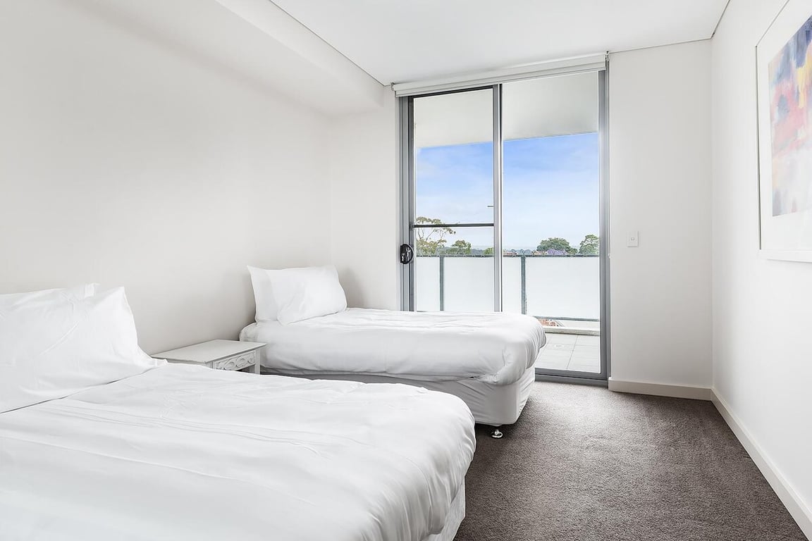 GLAD1 - Gladesville Getaway | Modern Laidback Living