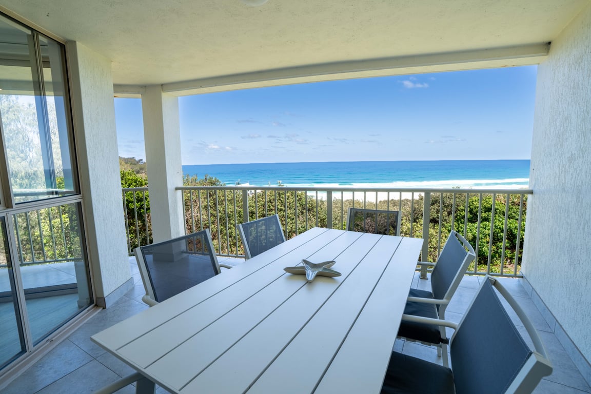 Deluxe Ocean View Apartment