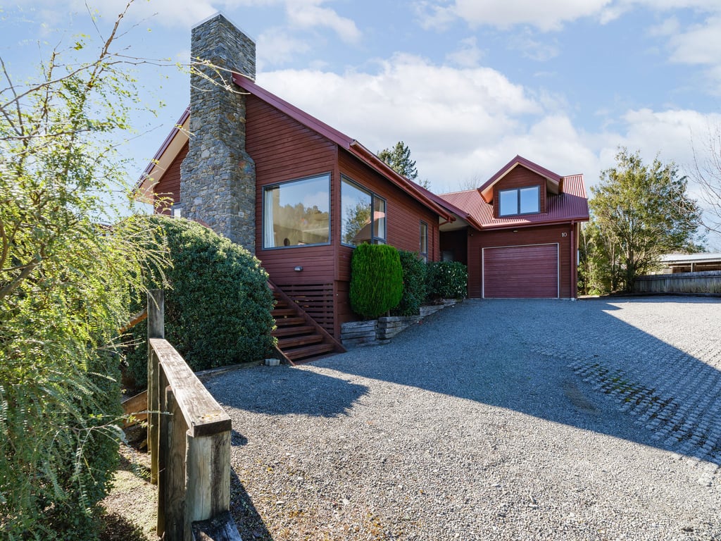 10 Forest View Close