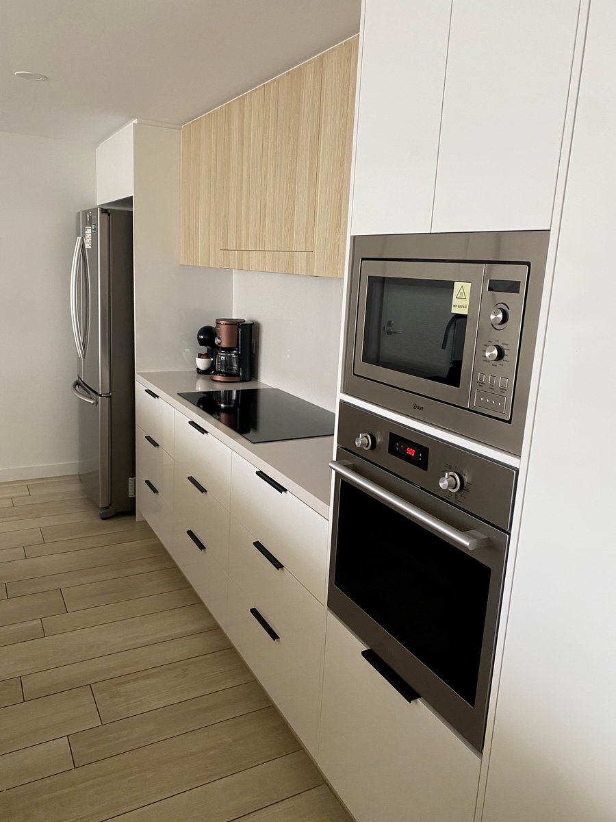 UNIT 10707 THE COSMOPOLITAN COTTON TREE 96 MEMORIAL AV 