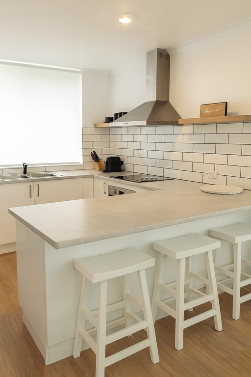 2 Bedroom LUXE Pool View Apartment