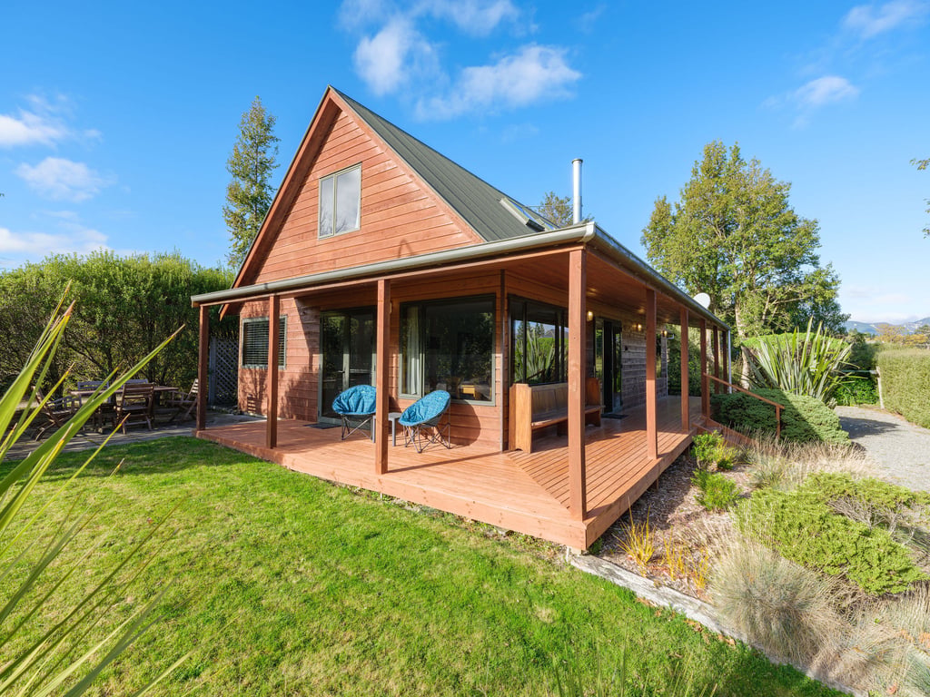 25 Caverhill Close 