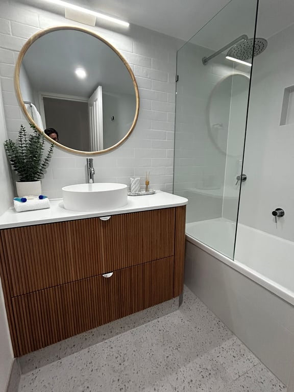 2 Bedroom Superior Split Level Villa (1 King + 1 Queen)