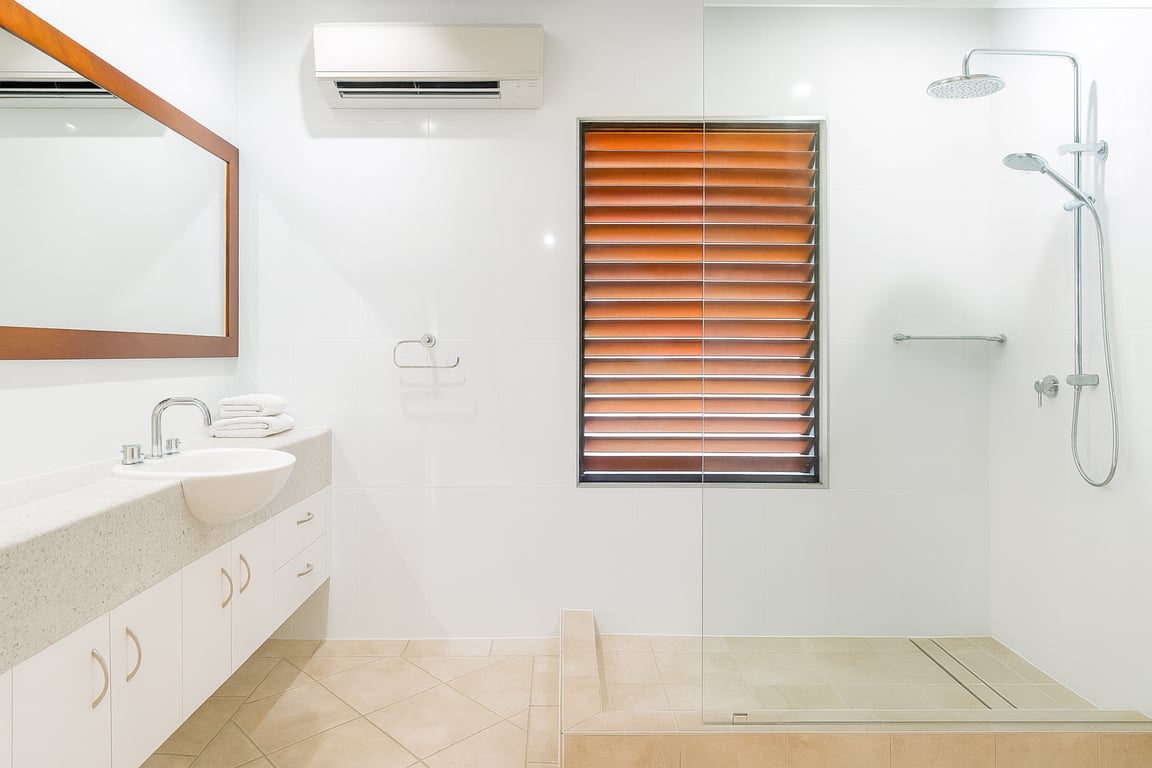 Deluxe King Pool View Apartment 