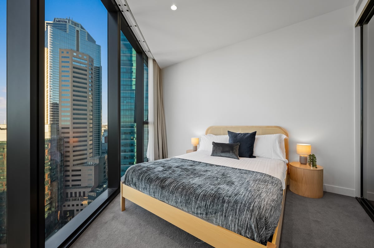 Stupendous CBD and Garden View Home! 2 Bedrooms | 2 Bathrooms | Free Parking