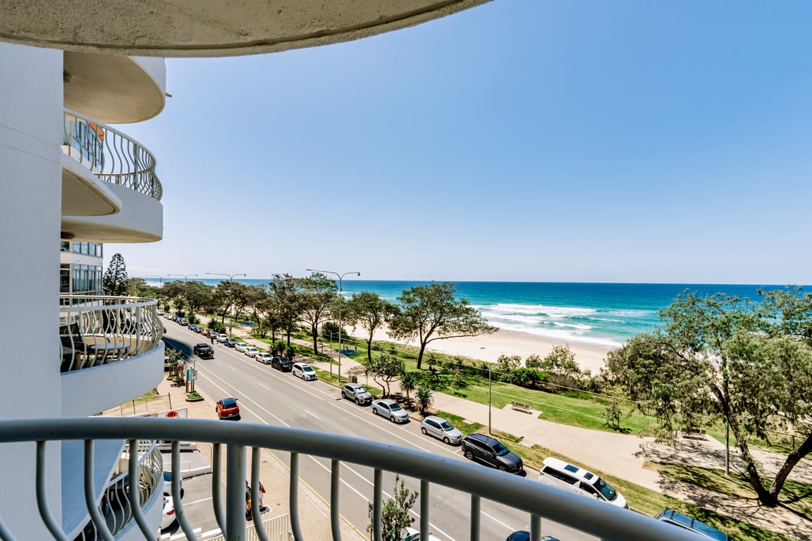 1 Bedroom Standard Apartment