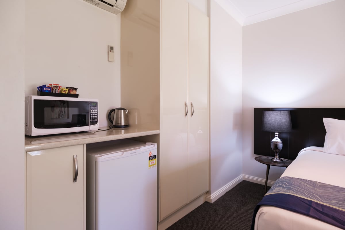 Disabled Room - King Bed