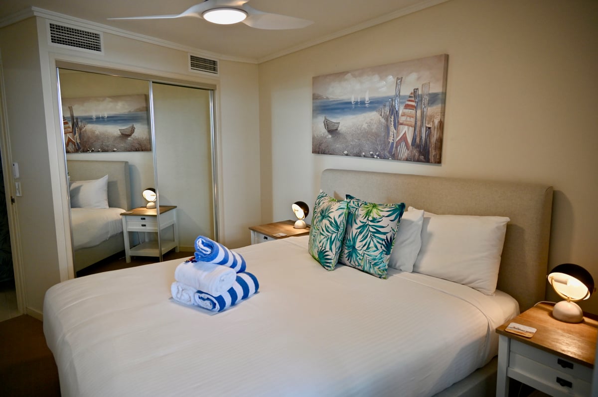 Spa & BBQ Penthouse - 3 Bedroom