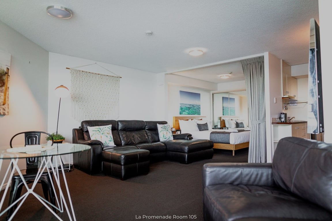 Oceanfront King Studio