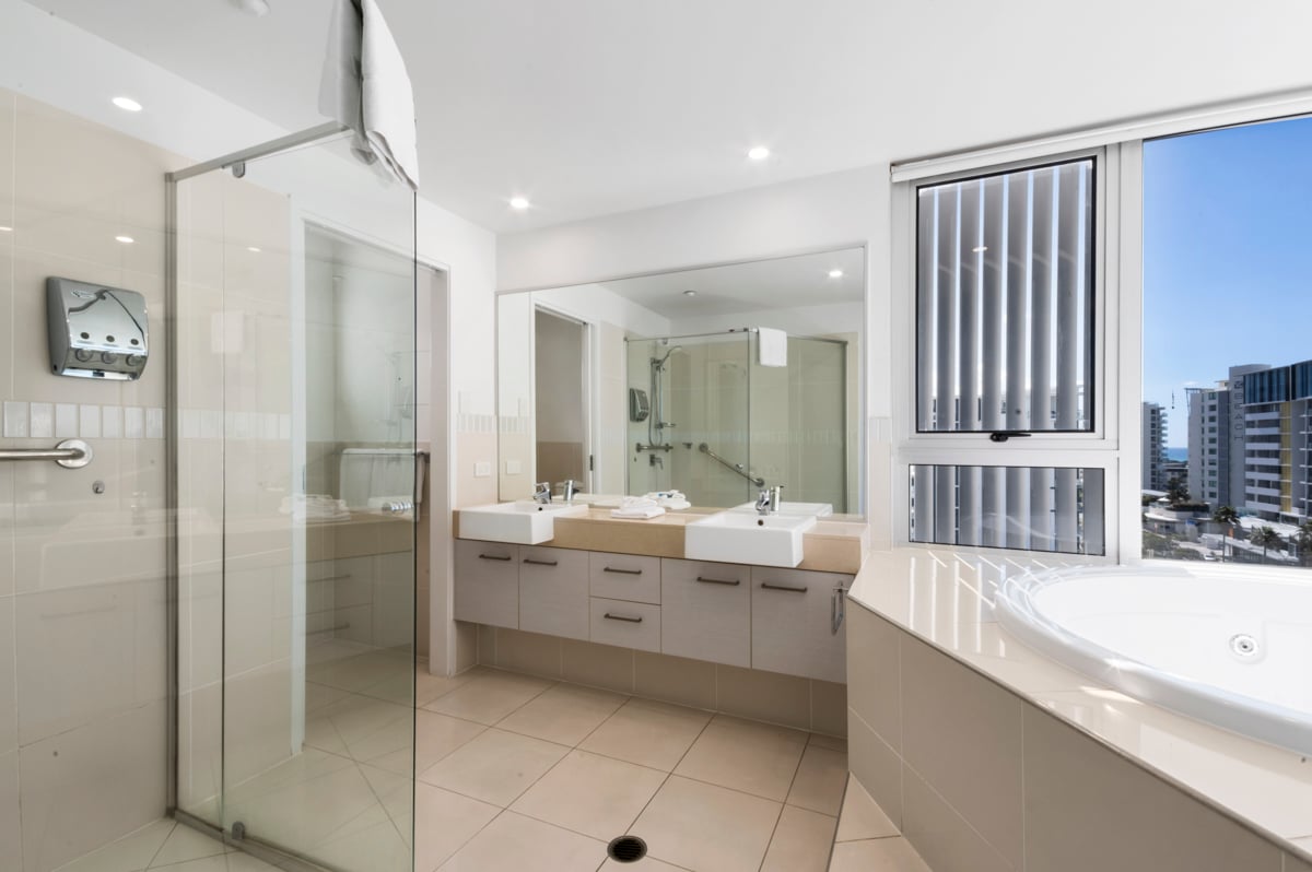 3 Bedroom Ocean View Apartment