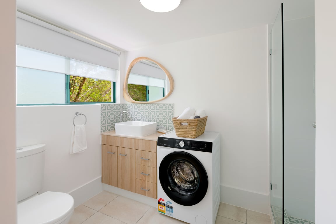 1 Bedroom Supreme Apartment - Upstairs