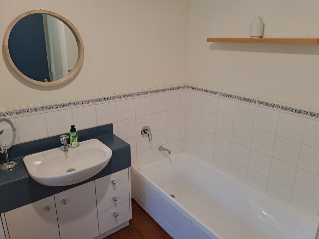 Te Urunga Place - Modern Comfort Near The Lake