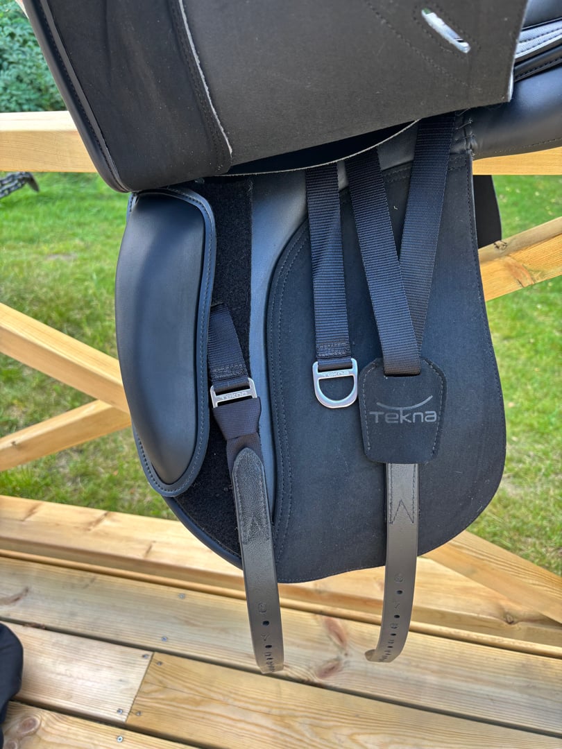 NY Dressyrsadel Tekna S-line - bild 2