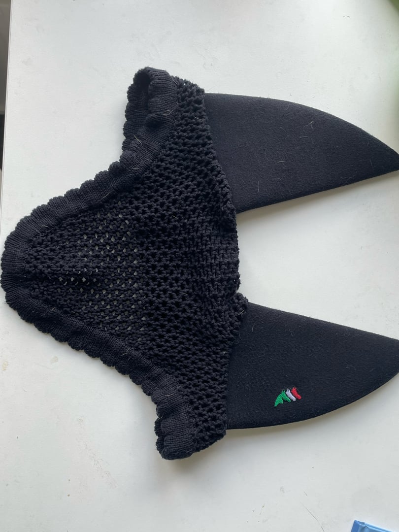 Huva i nyskick från equiline