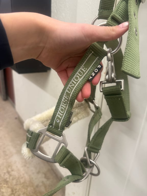 Grön/vit fluffgrimma - bild 3