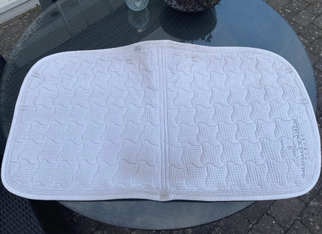 Vitt schabrak från Schockemöhle Sports - bild 2