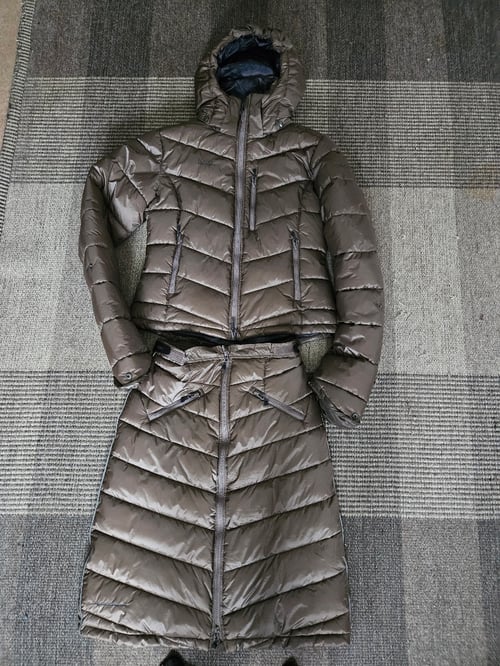 Jacka och kjol från Uhip