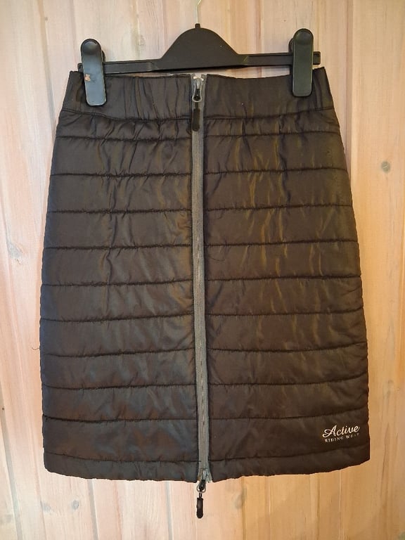 Svart ridkjol från Active riding wear - bild 2