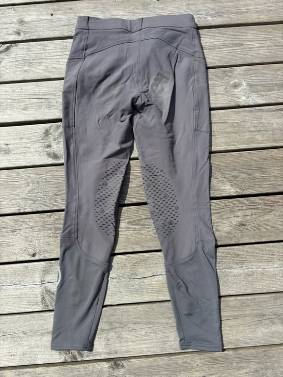Grå ridbyxor från Equestrian Stockholm  - bild 2
