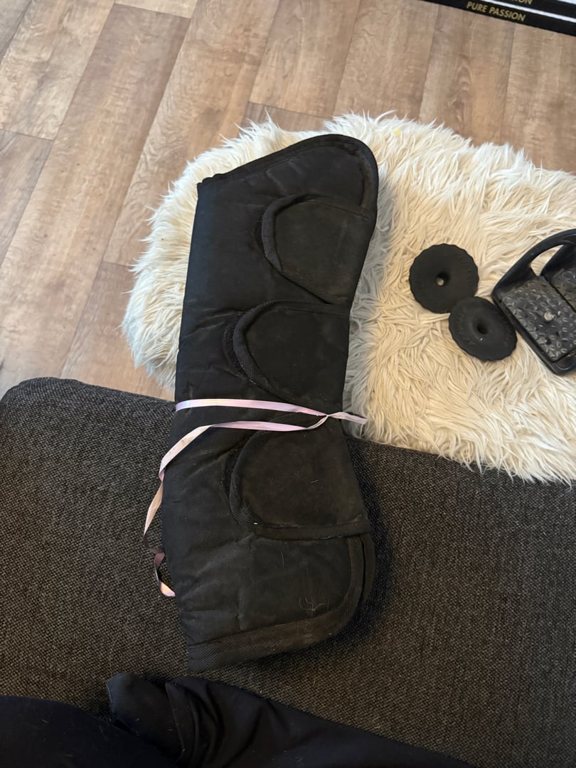 Svarta transportskydd stl cob