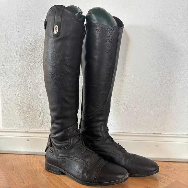 Svarta ridstövlar från CRW - bild 2