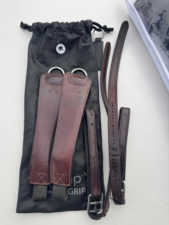 Bruna stigläder från Freejump