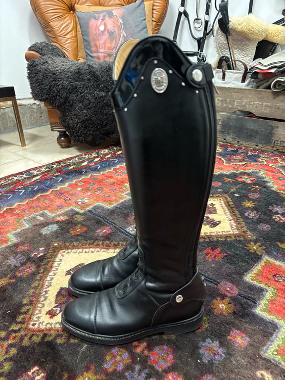Svarta Junior ridstövlar från Romitelli - bild 2