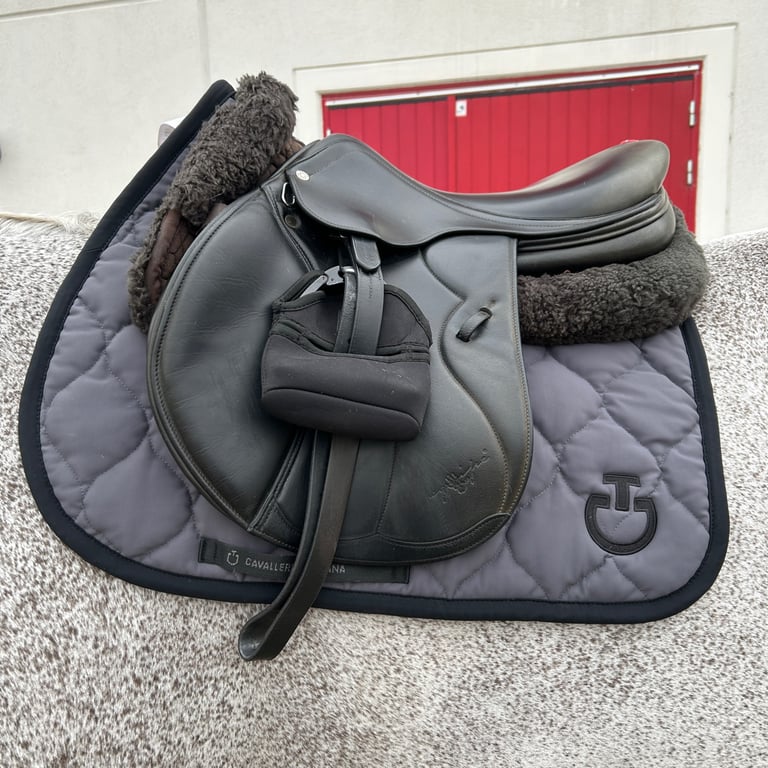 Grått schabrak från Cavalleria Toscana - bild 1