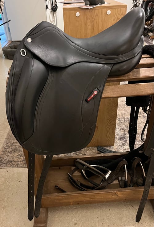Svart Equipe Olympia 