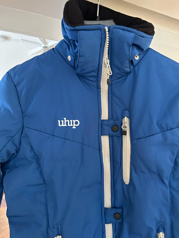 Blå jacka från Uhip - bild 1